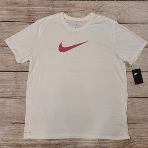 Nike Mens Swoosh Team Tee